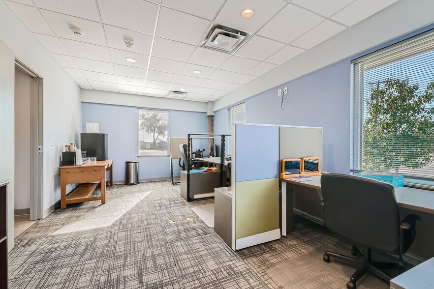 112 S Denver Ave, Fort Lupton, CO for lease - Building Photo - Image 3 of 28