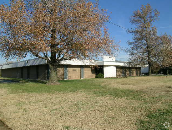 12129 E Skelly Dr, Tulsa, OK 74128 - Office for Sale | LoopNet