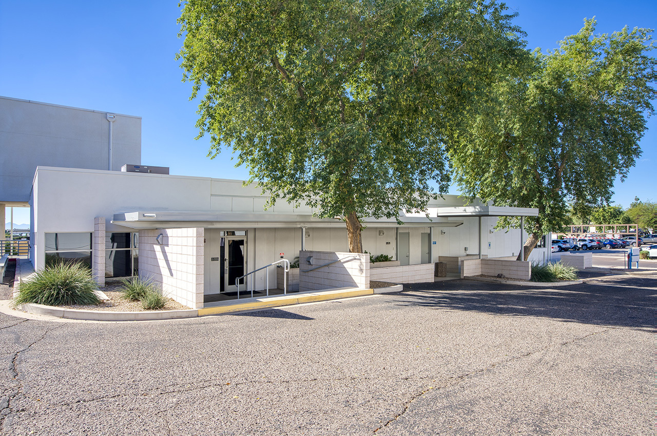 10415 W Thunderbird Blvd, Sun City, AZ for lease Building Photo- Image 1 of 6