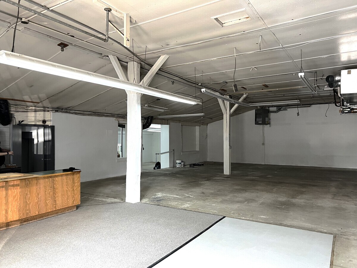 1639 Rothsville Rd, Lititz, PA 17543