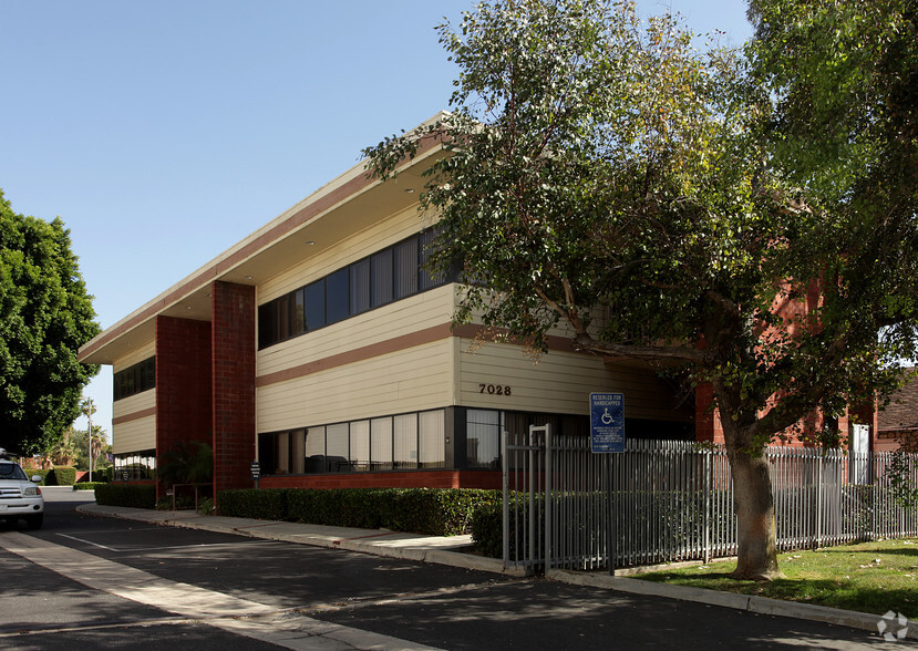 7028 Indiana Ave, Riverside, CA for lease - Primary Photo - Image 1 of 8