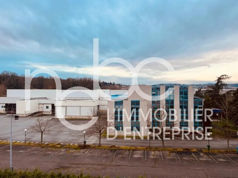 Flex in Civrieux-d'Azergues for sale - Building Photo - Image 2 of 10