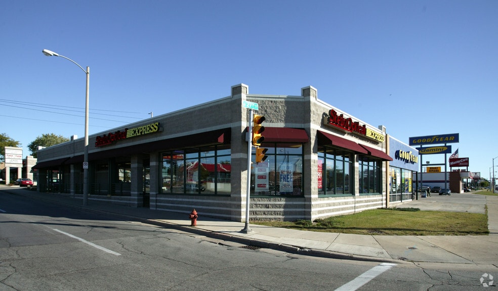 2650 W Morgan Ave, Milwaukee, WI for lease - Primary Photo - Image 3 of 3