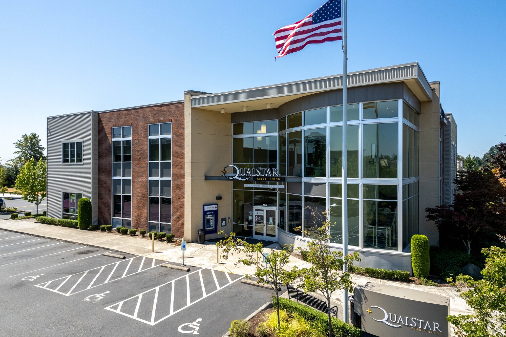 1825 S 316th St, Federal Way, WA for lease Building Photo- Image 1 of 4