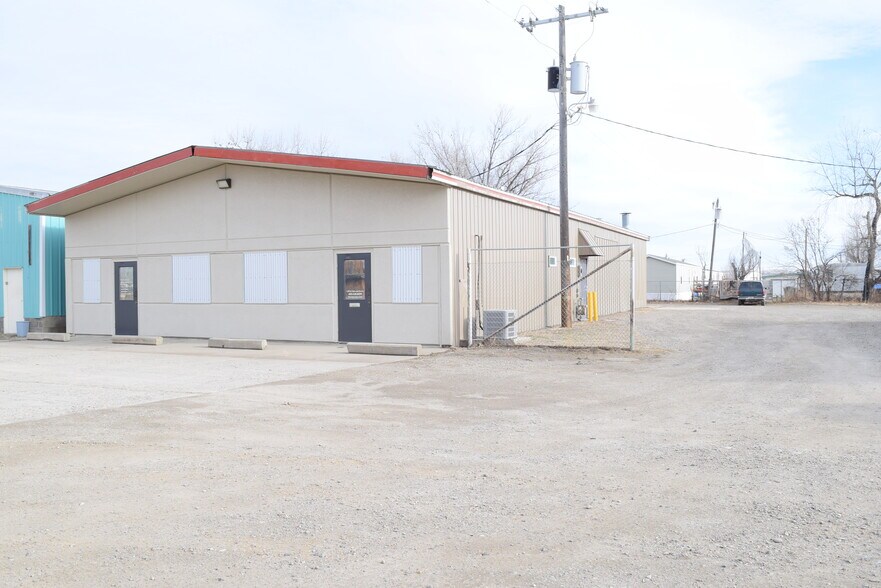 335 S Mitchell Ave, Hardin, MT for sale - Primary Photo - Image 1 of 1