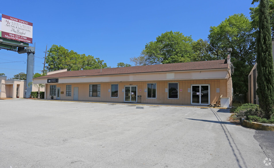 3809 Southside Blvd, Jacksonville, FL for sale - Building Photo - Image 2 of 4