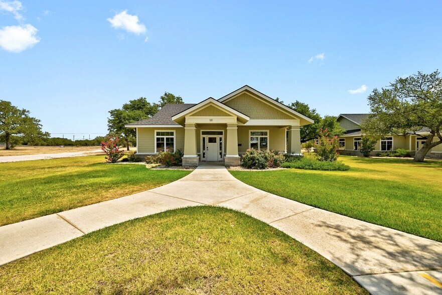 181 Robin Ln, Bertram, TX 78605