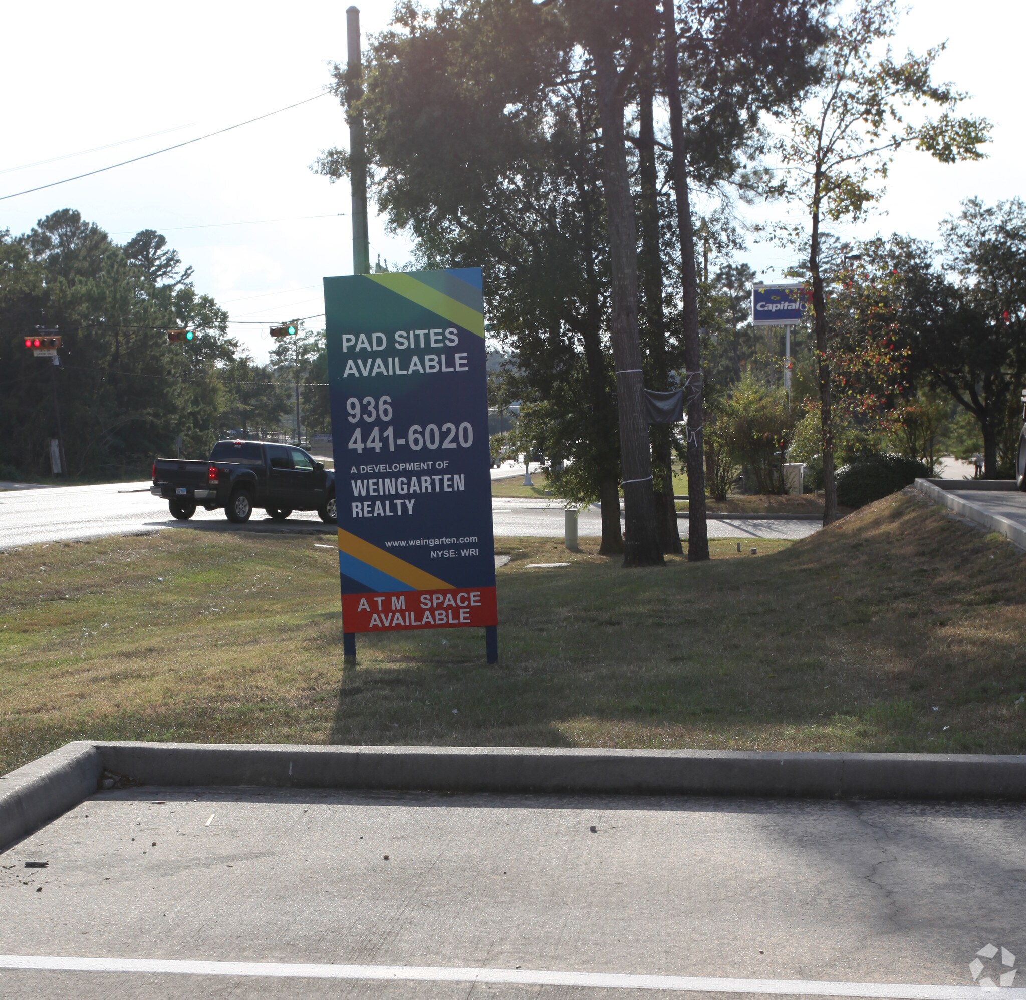 1426 N Loop 336 W, Conroe, TX for sale Primary Photo- Image 1 of 1