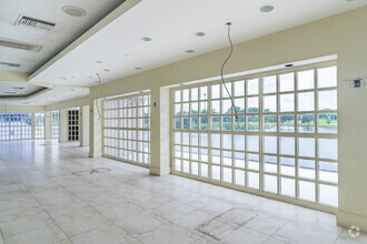 6909 SW 18th St, Boca Raton, FL for lease Interior Photo- Image 2 of 22