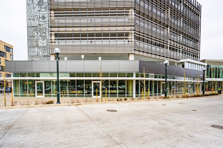 12695 Crescent, Beaverton, OR for lease - Building Photo - Image 1 of 6