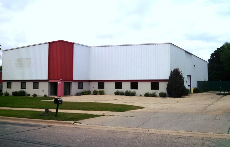 4609 Triangle St, Mc Farland, WI 53558