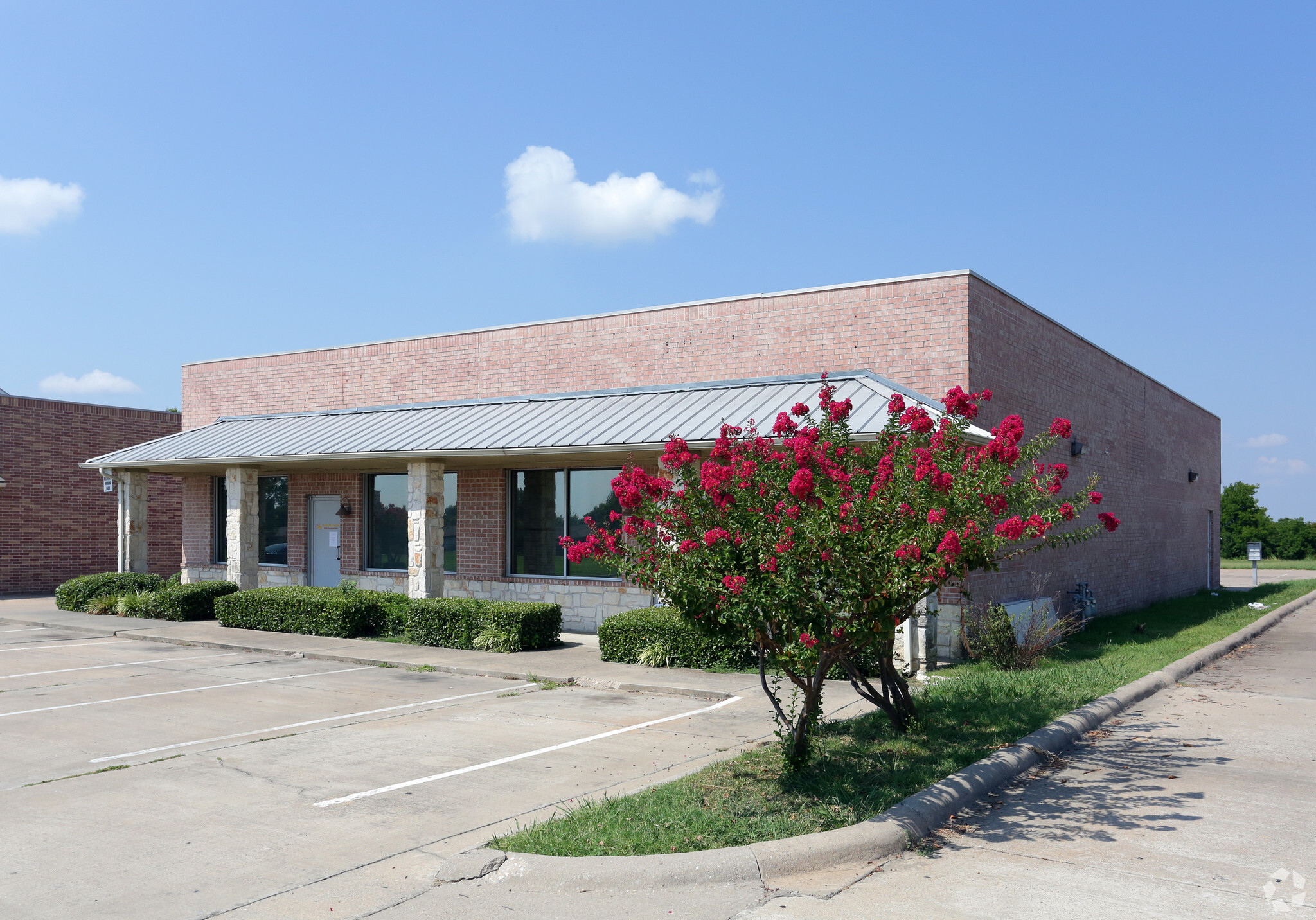 2624 N Loy Lake Rd, Sherman, TX for sale Primary Photo- Image 1 of 1