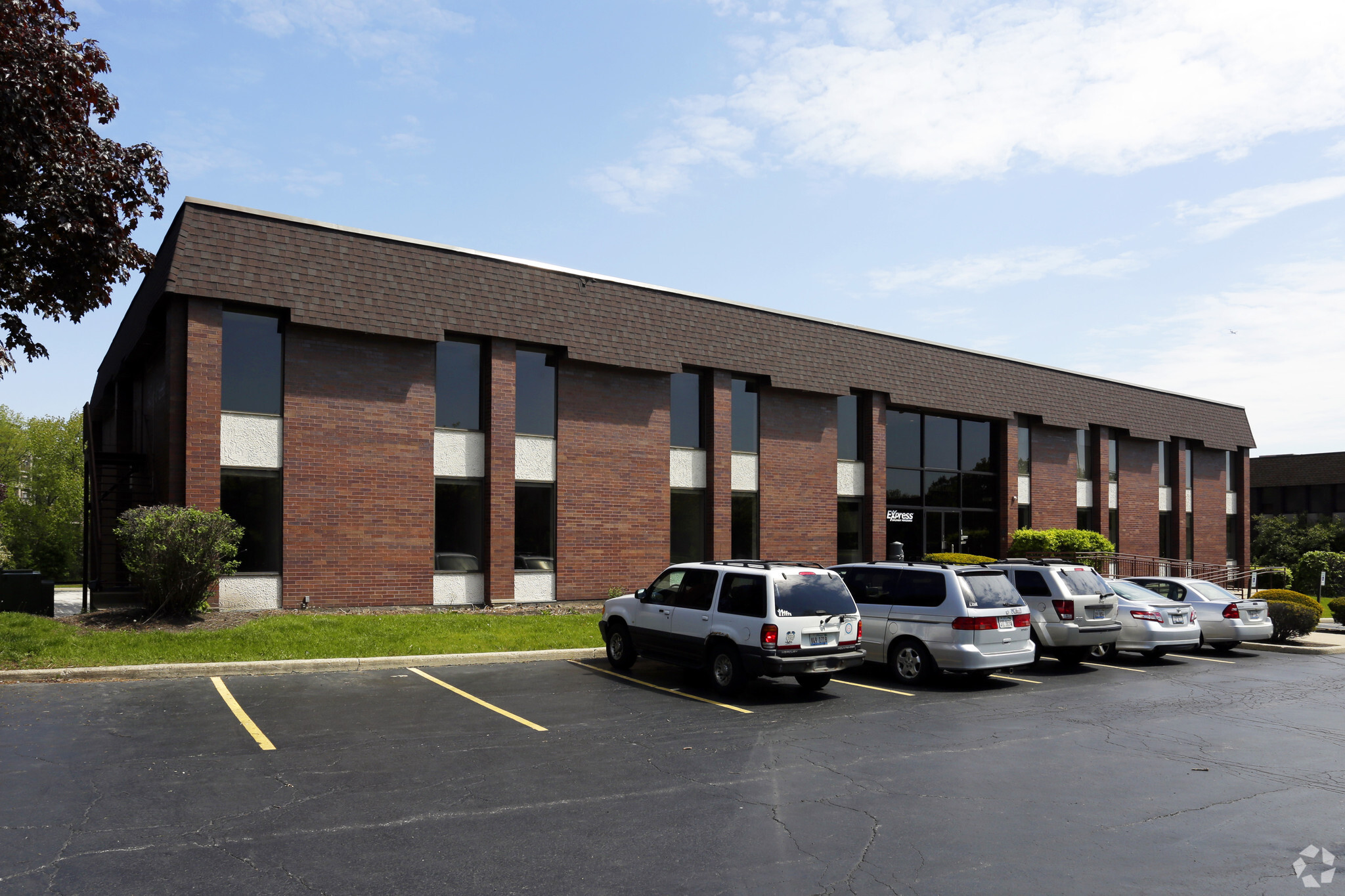 255 E Lake St, Bloomingdale, IL 60108 - Office for Lease | LoopNet