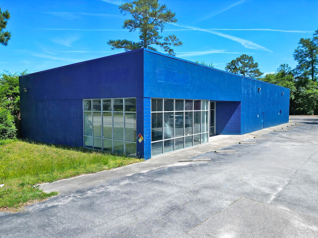 220 Oneil Ct, Columbia, SC for lease Building Photo- Image 1 of 10