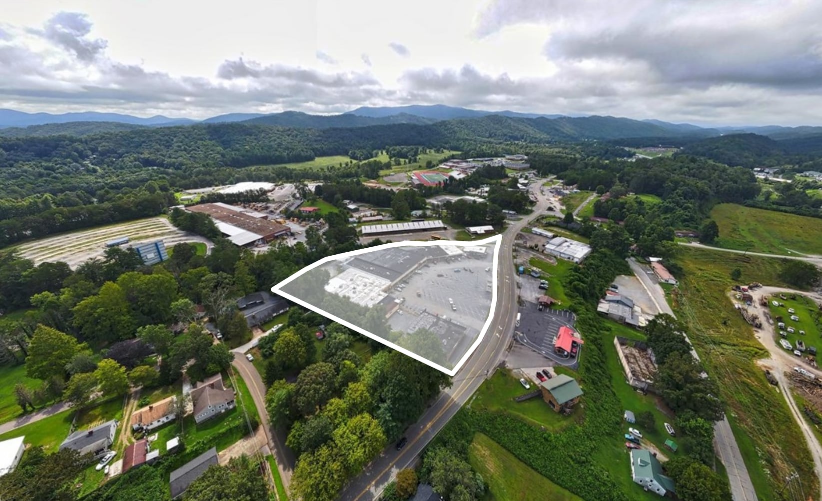 2672 E First St, Blue Ridge, GA for sale Building Photo- Image 1 of 1