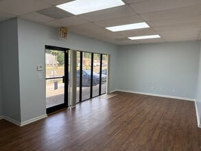 5521 Pleasant View Rd, Memphis, TN for lease Interior Photo- Image 2 of 11