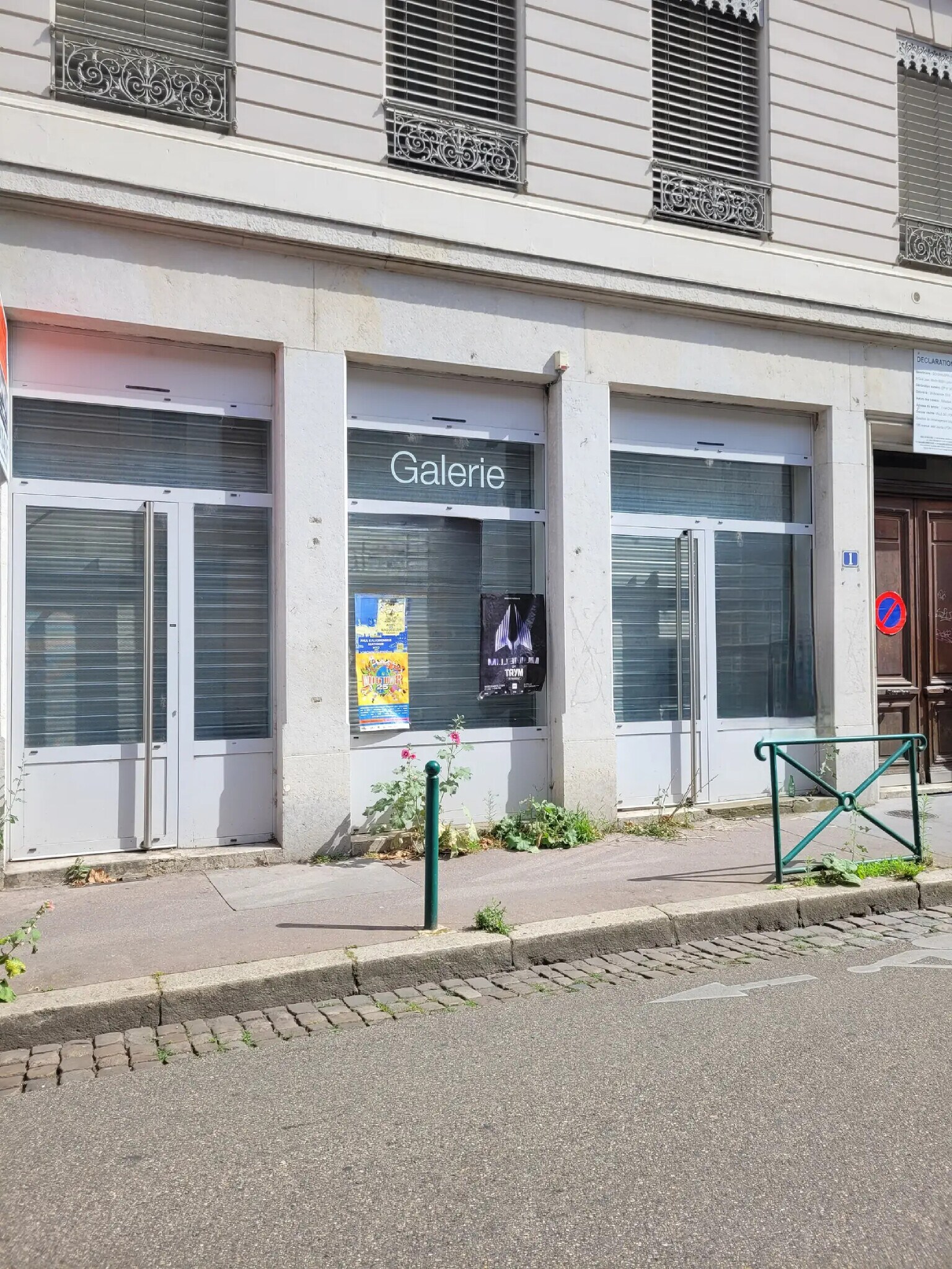 Office in Lyon for lease Building Photo- Image 1 of 6