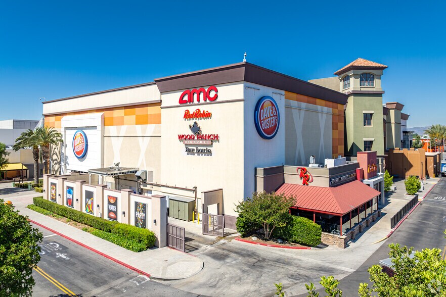 9301 Tampa Ave, Northridge, CA for sale - Primary Photo - Image 1 of 1