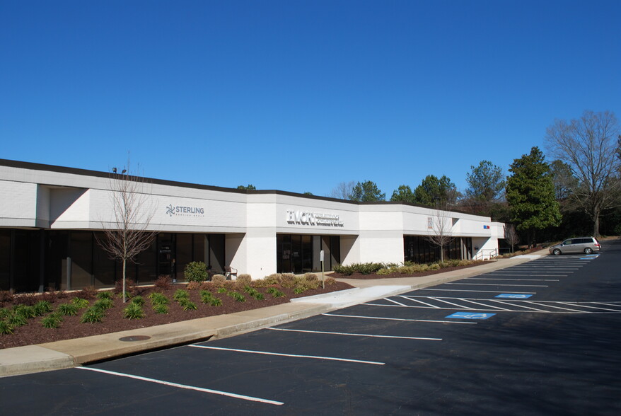 5875 Peachtree Industrial Blvd, Norcross, GA for lease - Building Photo - Image 3 of 3