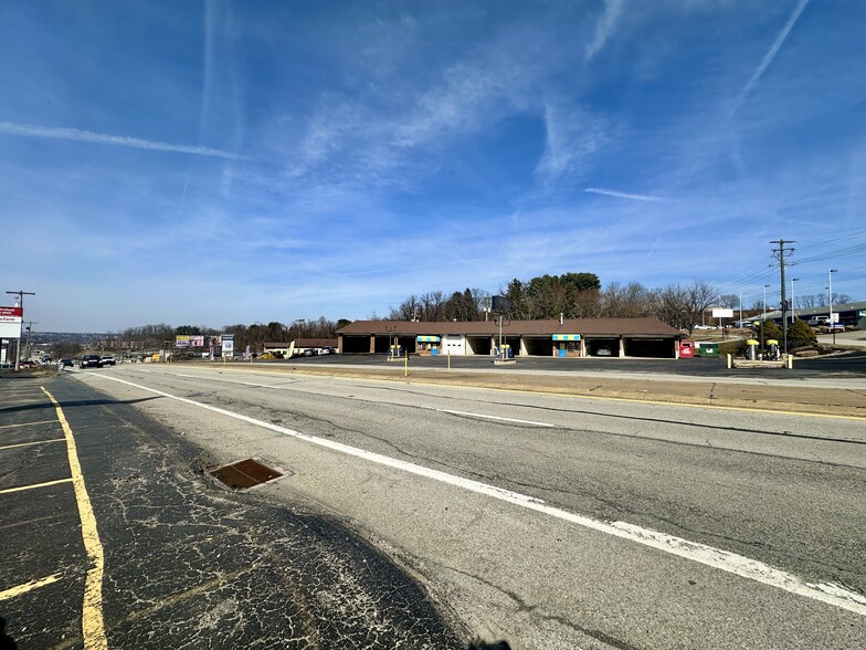 7541 US-30, North Huntingdon, PA for sale - Building Photo - Image 2 of 8