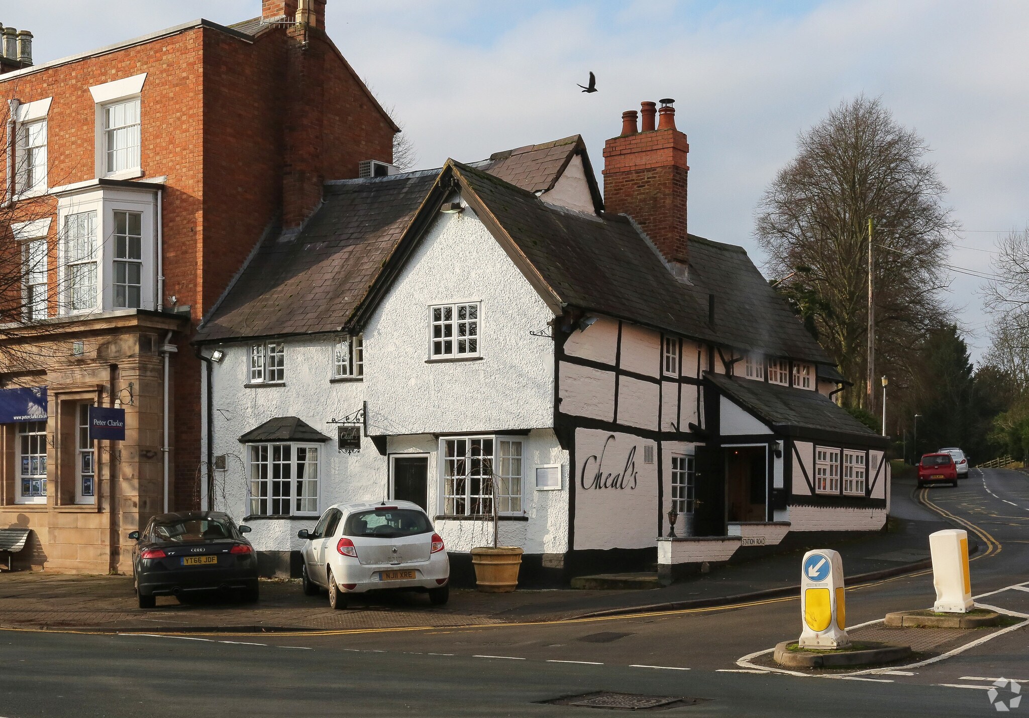 64 High St, Henley In Arden for sale Building Photo- Image 1 of 1
