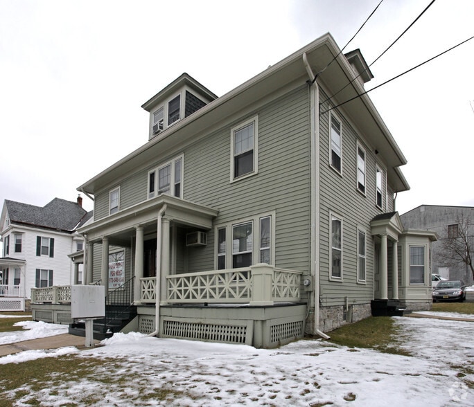 28 Trinity St, Newton, NJ for sale - Primary Photo - Image 1 of 1