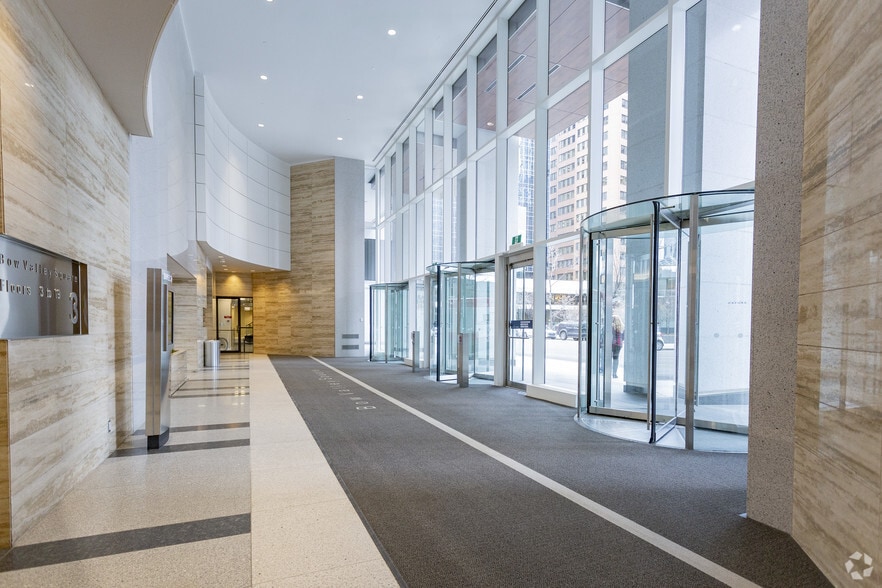 202 6th Ave SW, Calgary, AB for lease - Lobby - Image 2 of 14