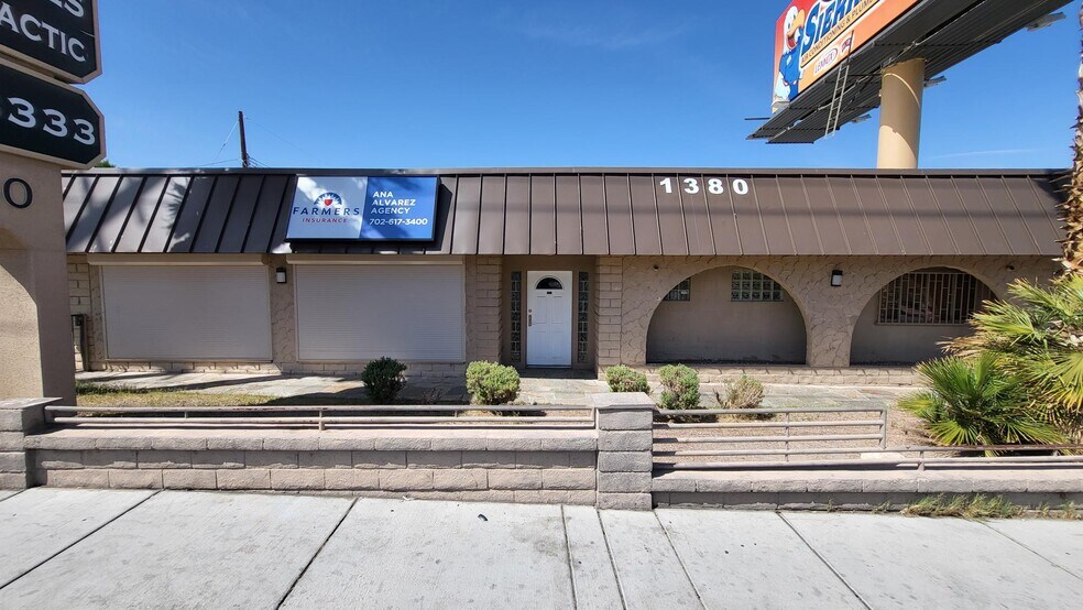 1380 E Sahara Ave, Las Vegas, NV for sale - Building Photo - Image 2 of 66