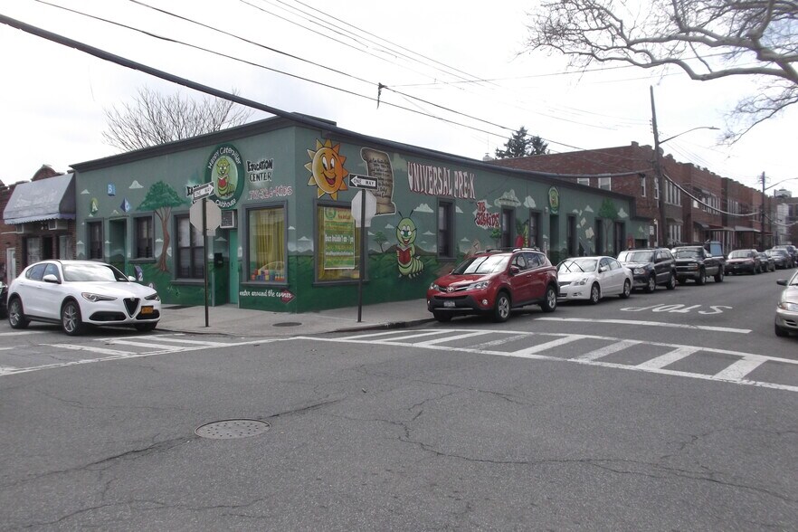 67-52 79th St, Middle Village, NY for sale - Building Photo - Image 1 of 1