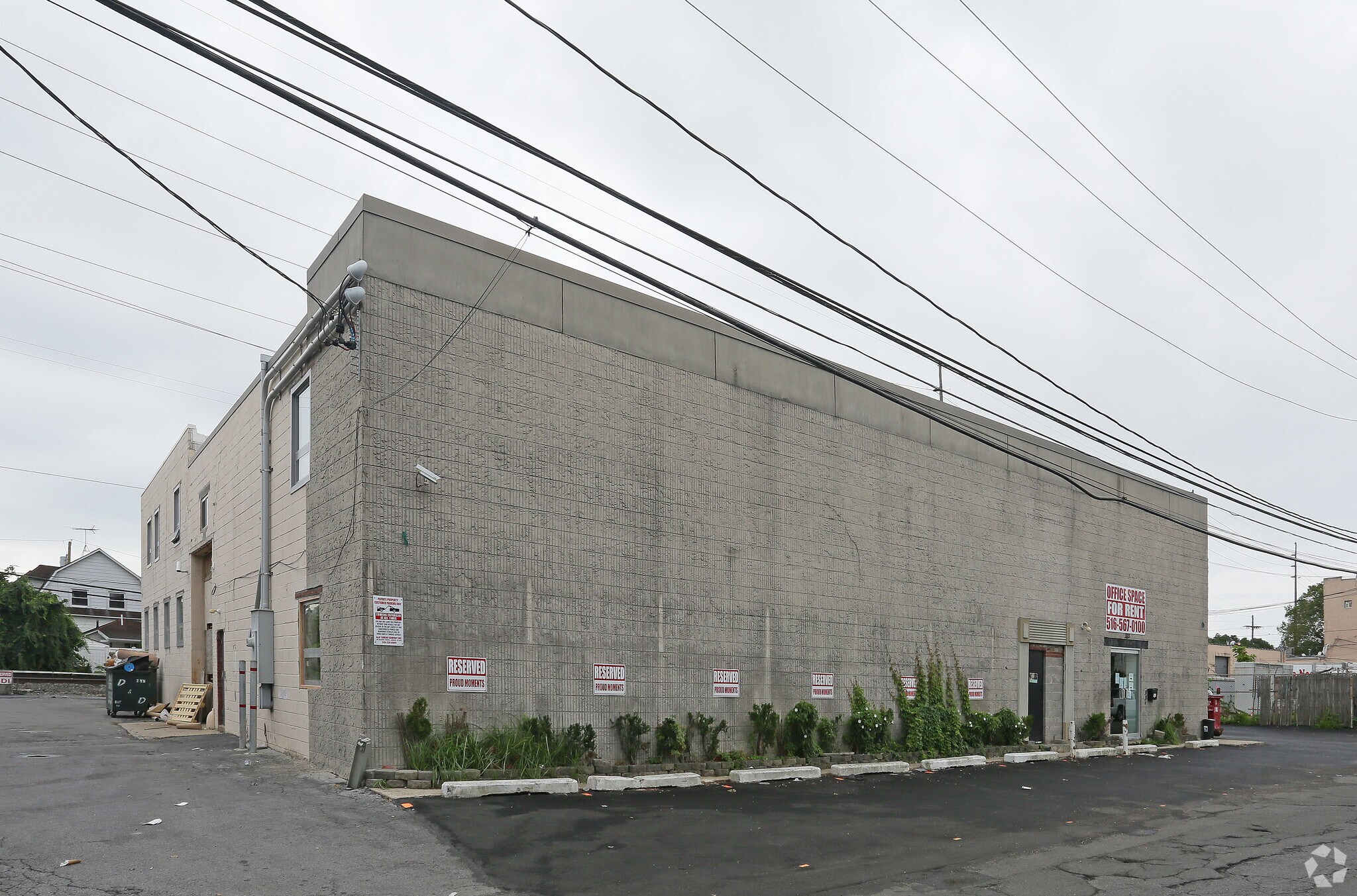 333 Pearsall Ave, Cedarhurst, NY 11516 The Studio Building in