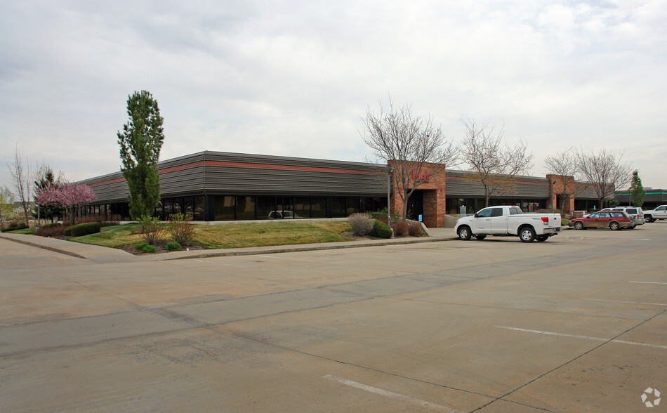 2500 Trade Centre Ave, Longmont, CO for lease - Primary Photo - Image 1 of 4