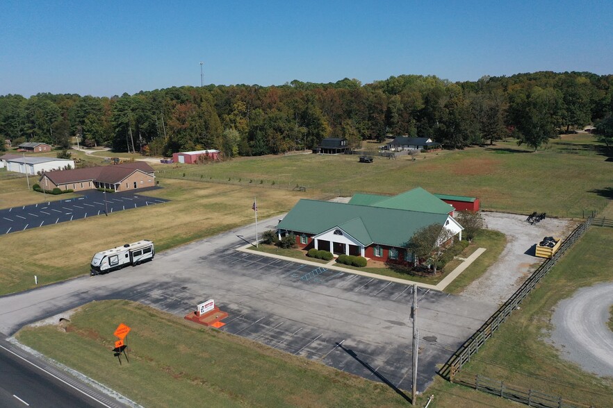 15222 Highway 231 431 N, Hazel Green, AL for lease - Building Photo - Image 2 of 3