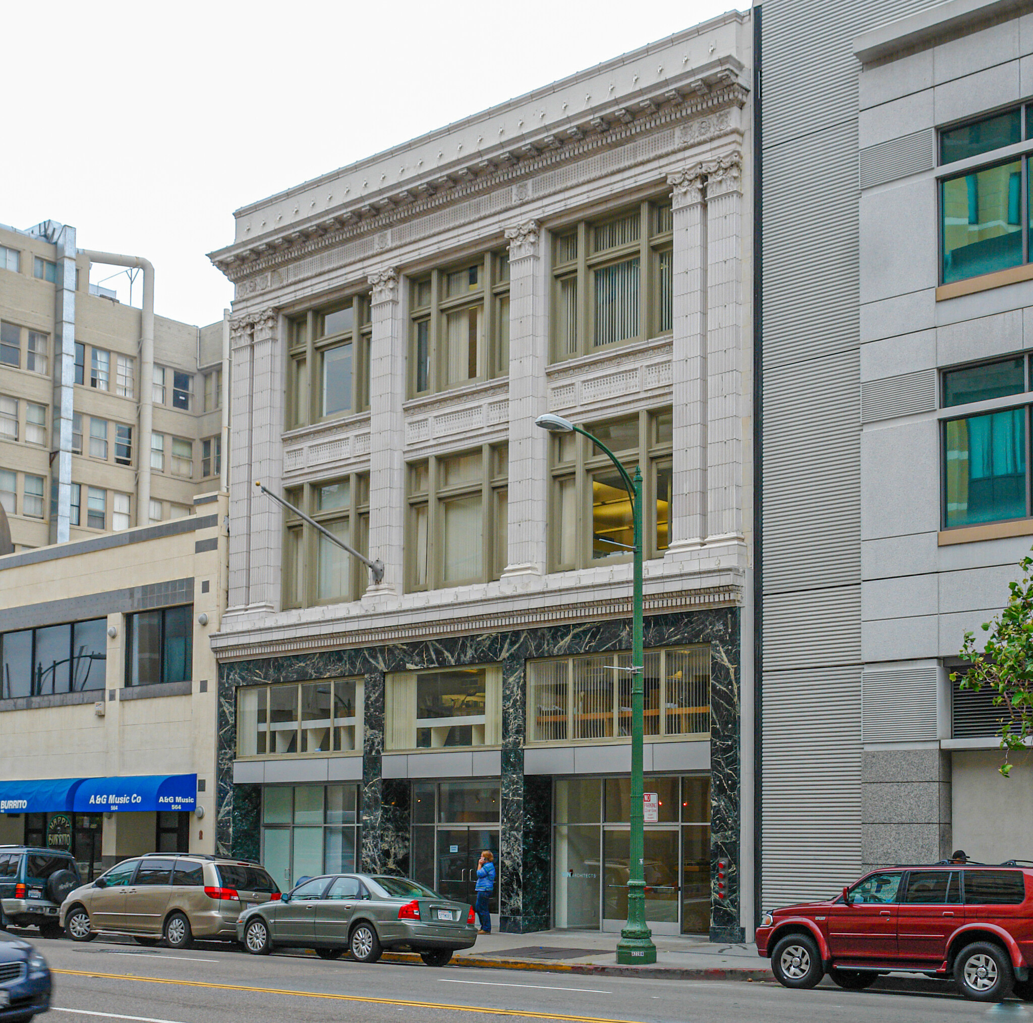 560 14th St, Oakland, CA for lease Building Photo- Image 1 of 2