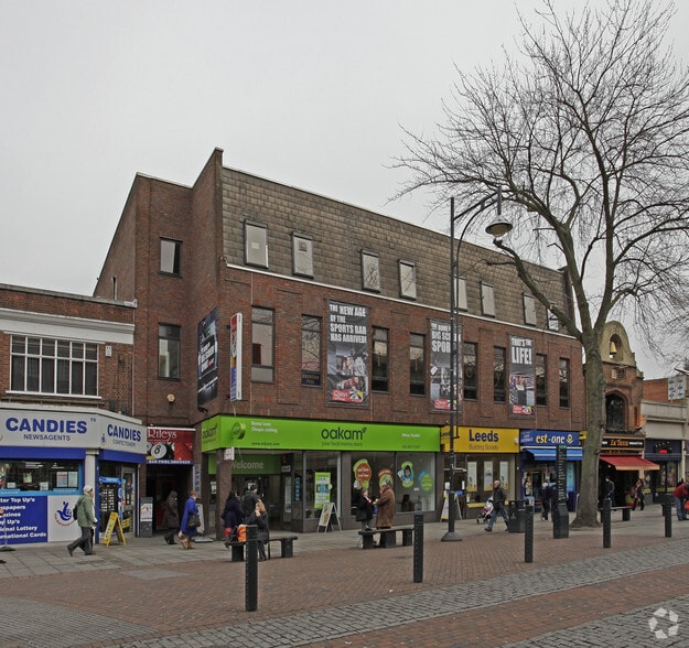 69-71 The Parade, Watford for sale - Building Photo - Image 1 of 1