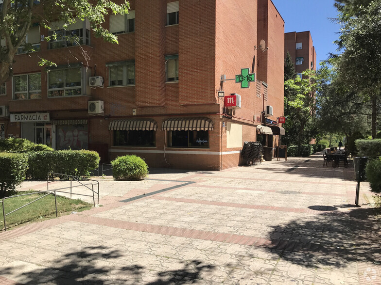 Plaza Clarín, 8, Rivas-Vaciamadrid, Madrid for lease - Building Photo - Image 3 of 5