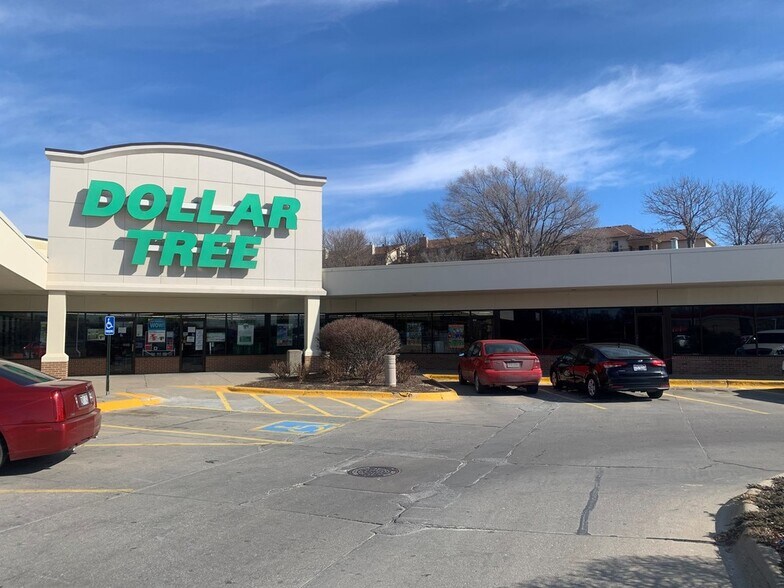 701 Galvin Rd S, Bellevue, NE 68005 AMERICAN PLAZA