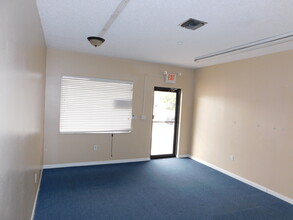 950 N Cocoa Blvd, Cocoa, FL for lease Building Photo- Image 1 of 4