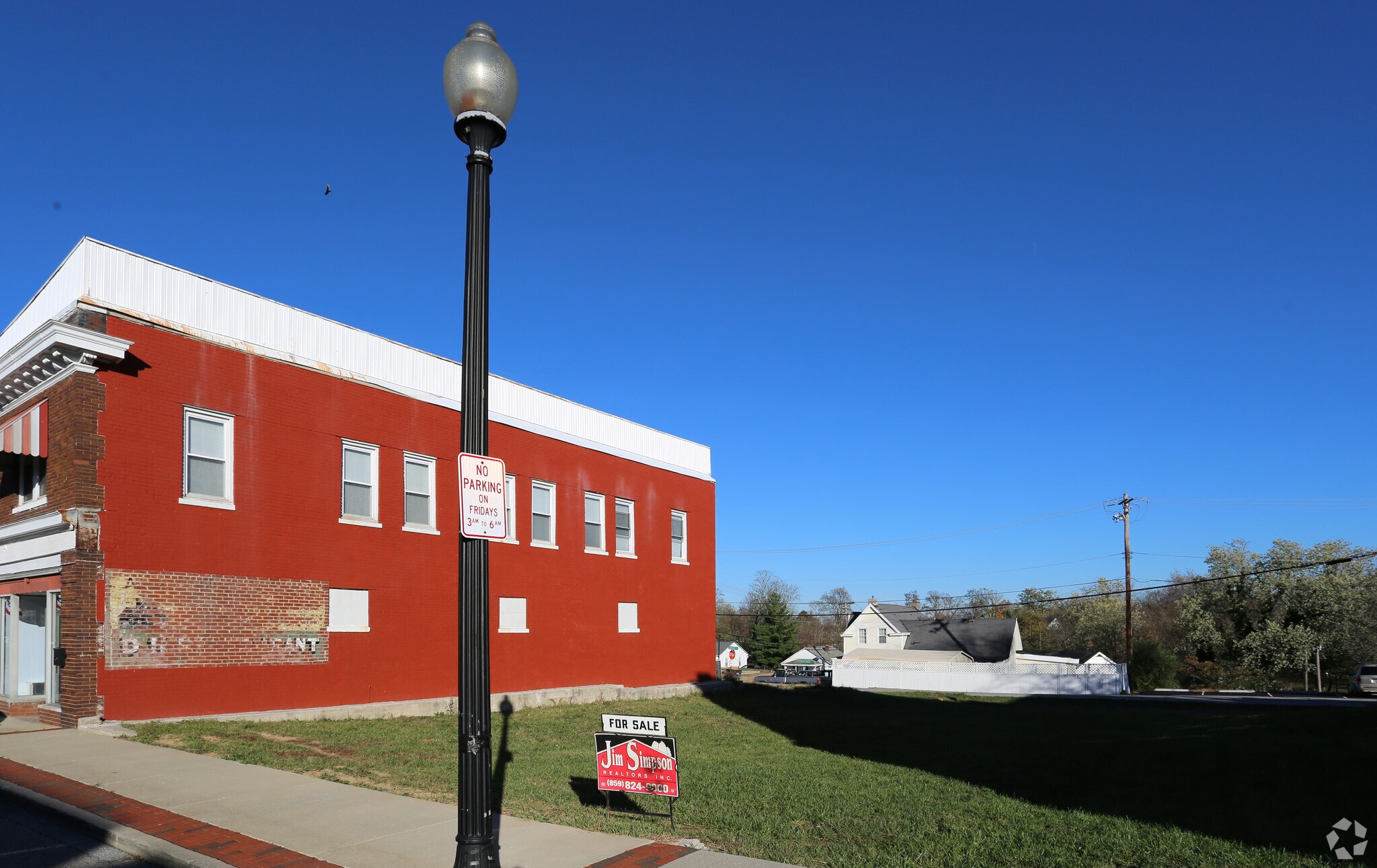 144 N Main St, Williamstown, KY for sale Primary Photo- Image 1 of 1