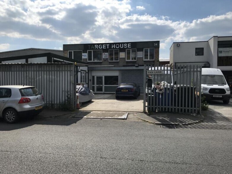 34 Lea Rd, Waltham Abbey, EN9 1AE