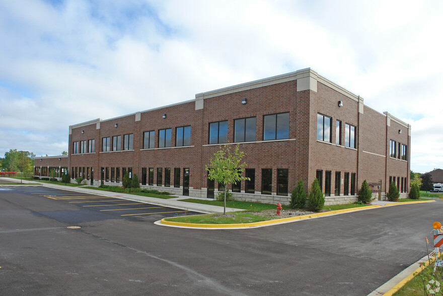 365 Surryse Rd, Lake Zurich, IL 60047 - Office build to your spec-Last ...