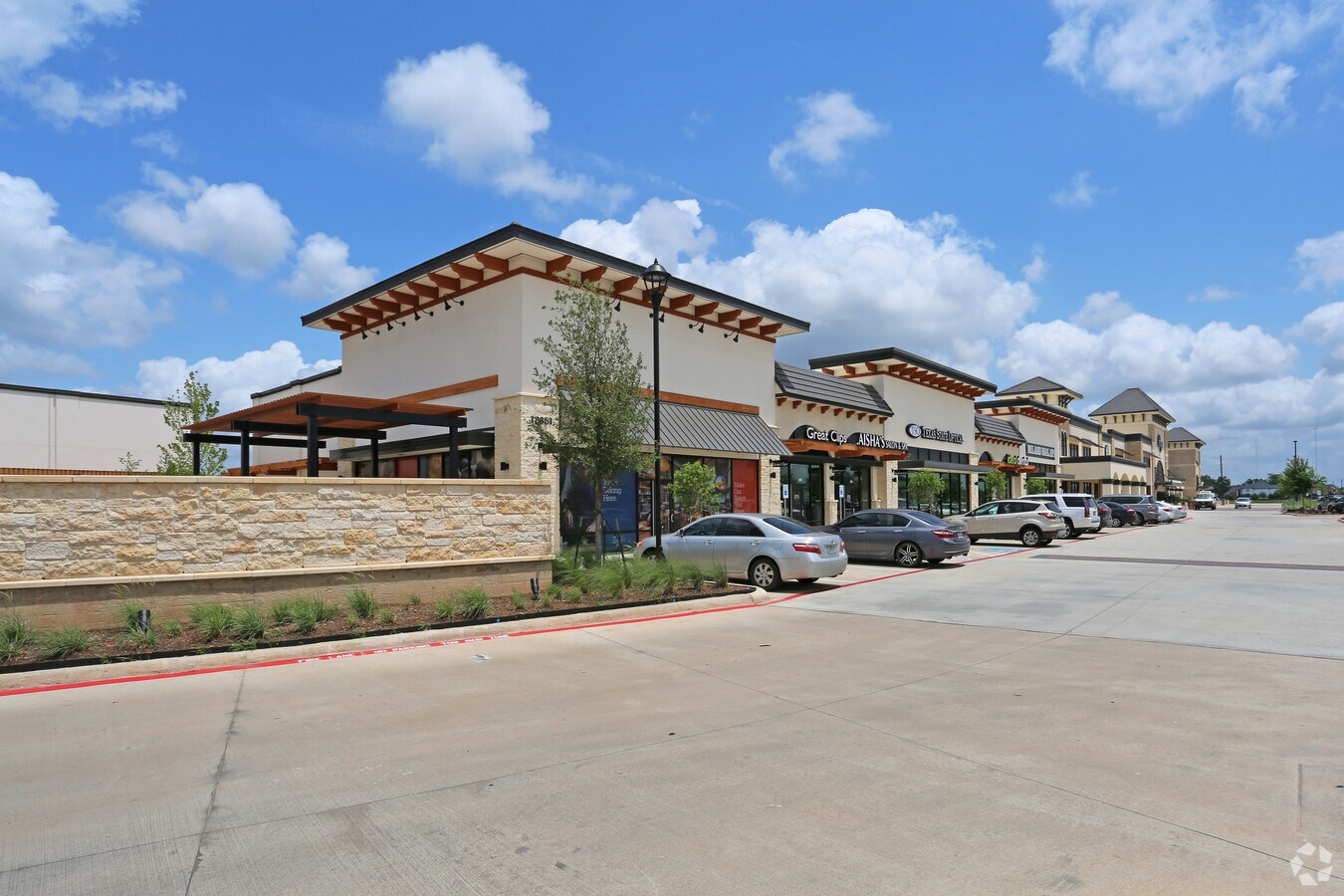18861 University Blvd, Sugar Land, TX 77479 | LoopNet.com