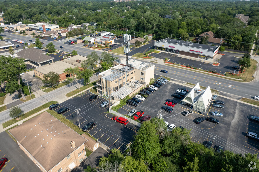 515 Ogden Ave, Downers Grove, IL for lease - Aerial - Image 3 of 7