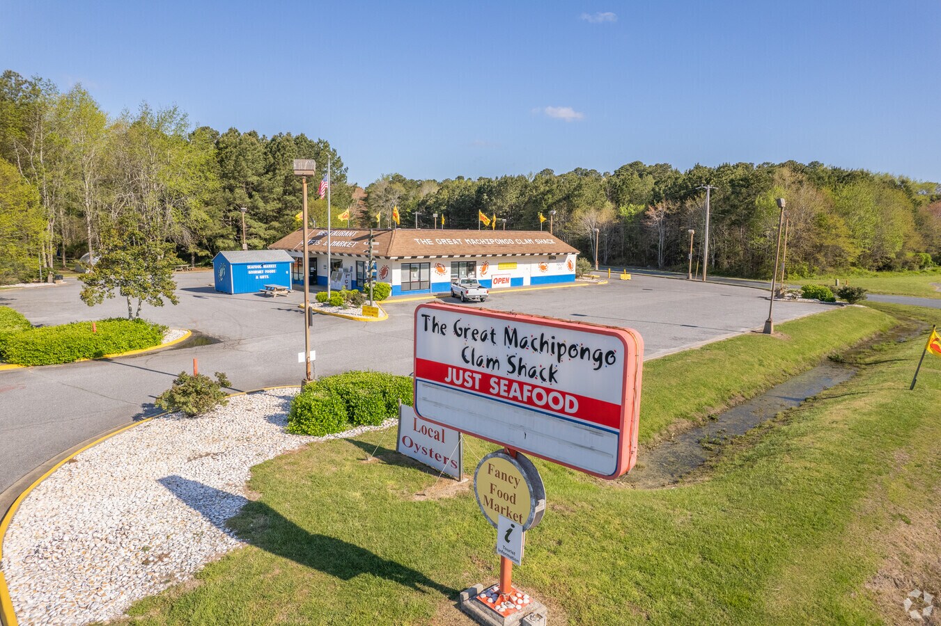 6468 Lankford Hwy, Nassawadox, VA 23413