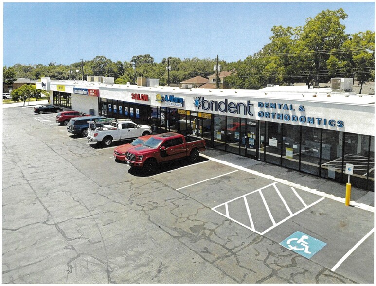 8300-8358 Long Point Rd, Houston, TX for lease - Building Photo - Image 3 of 5