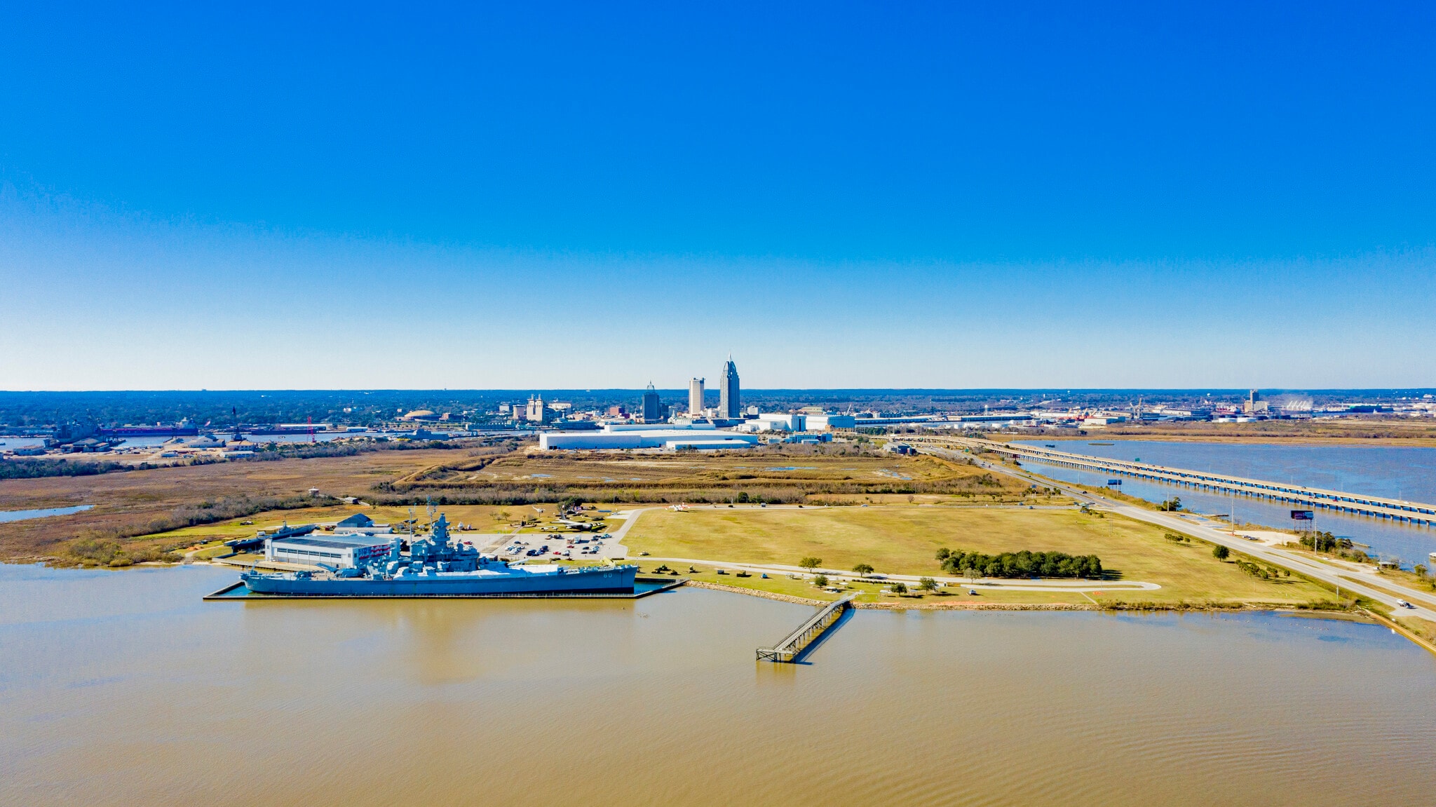 Battleship Bayshore Boats 225 x 200 Pky, Spanish Fort, AL for sale Aerial- Image 1 of 13