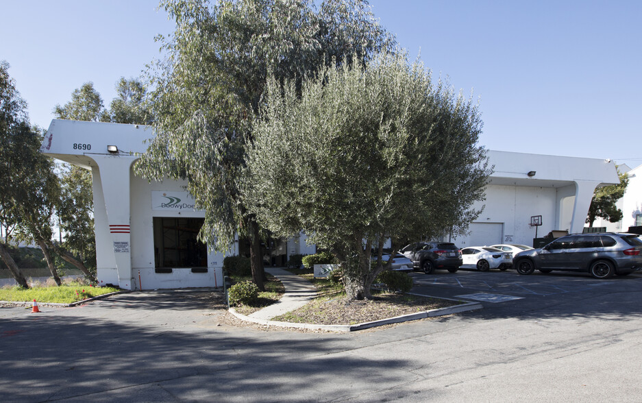 8690 Hayden Pl, Culver City, CA for sale - Building Photo - Image 3 of 16