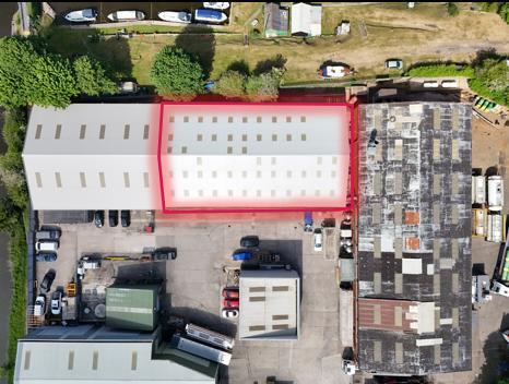 2A-2B Clifton Rd, Sutton Weaver for lease - Building Photo - Image 2 of 8