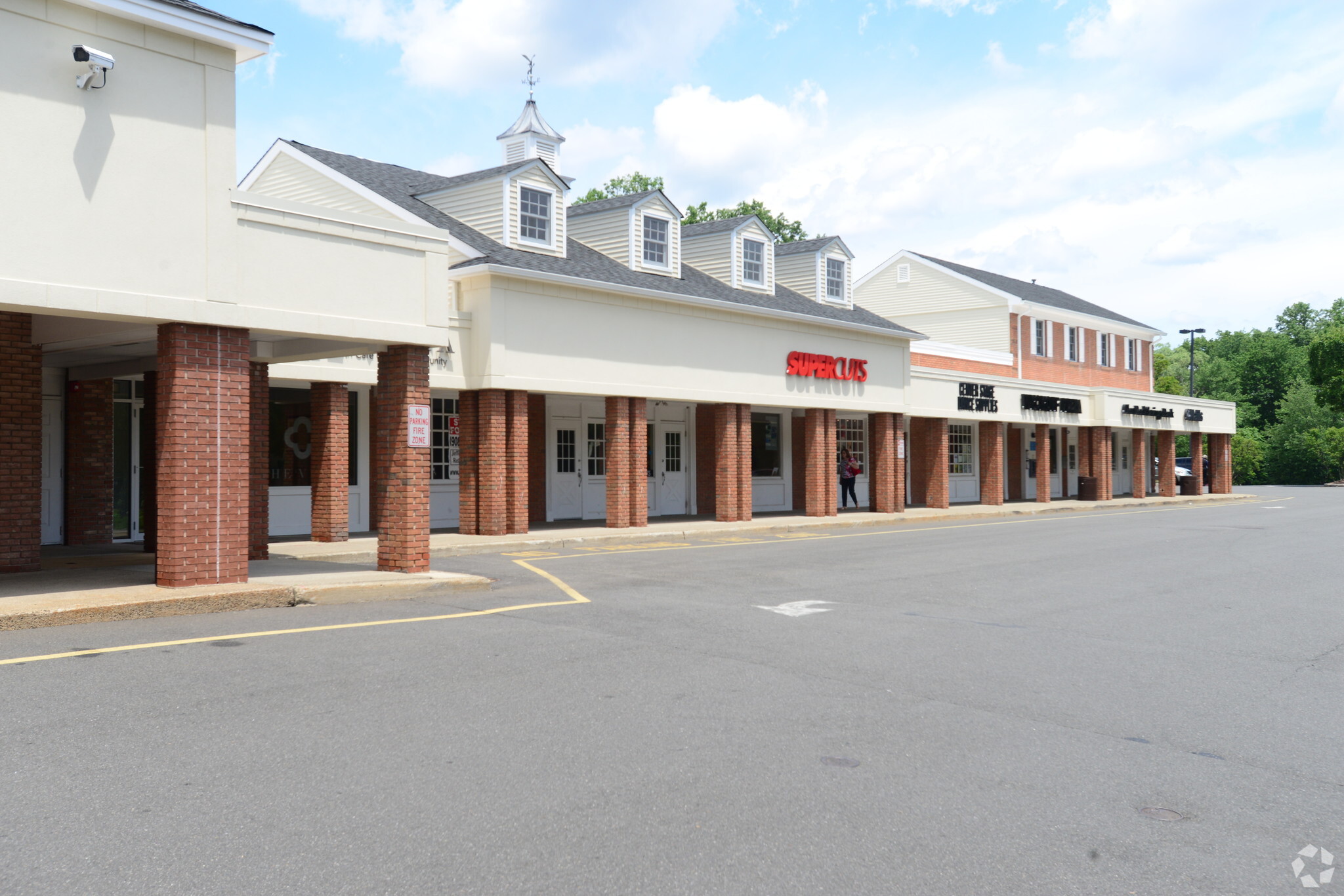 525 Cedar Hill Ave, Wyckoff, NJ 07481 - Cedar Hill Shopping Center ...