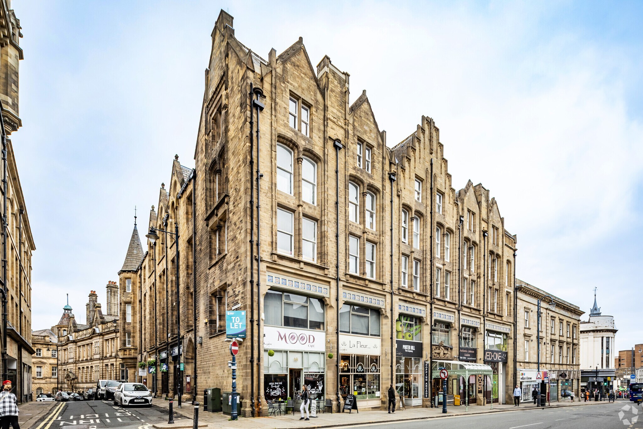 Westgate, Huddersfield for lease Primary Photo- Image 1 of 3