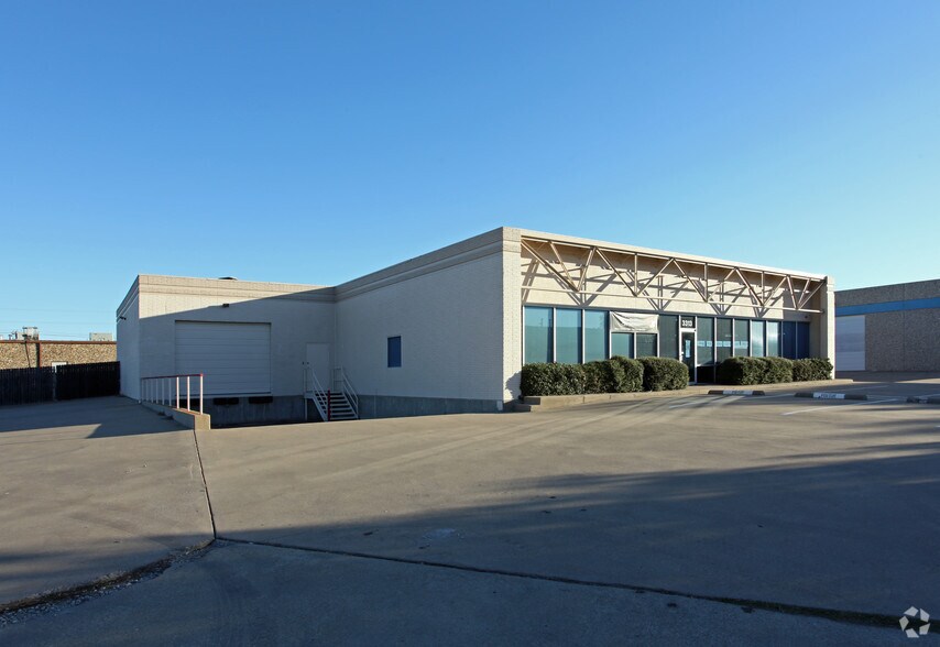 3313 Enterprise Dr, Rowlett, TX for sale - Primary Photo - Image 1 of 1